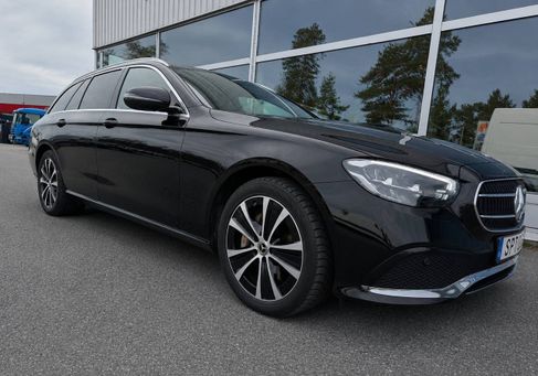 Mercedes-Benz E 300, 2022 2