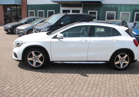 Mercedes-Benz GLA 180, 2019
