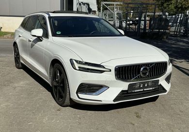 Volvo V60, 2022