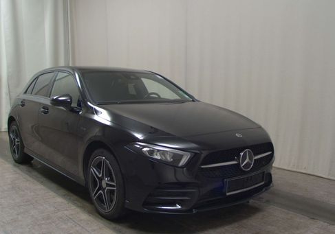 Mercedes-Benz A 250, 2021 3