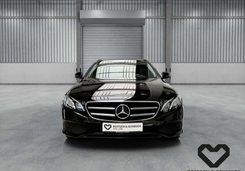 Mercedes-Benz E 200, 2019 2