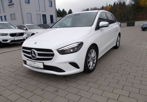 Mercedes-Benz B 180, 2019