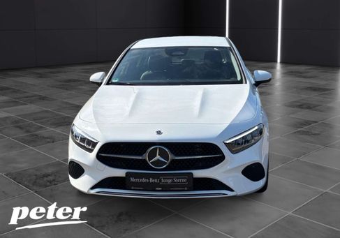 Mercedes-Benz A 180, 2025