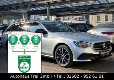 Mercedes-Benz E 220, 2022