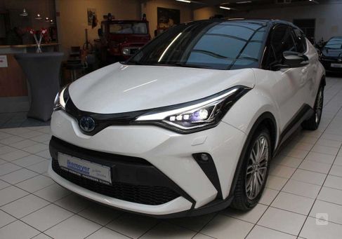 Toyota C-HR, 2023