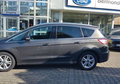 Ford S-Max, 2022