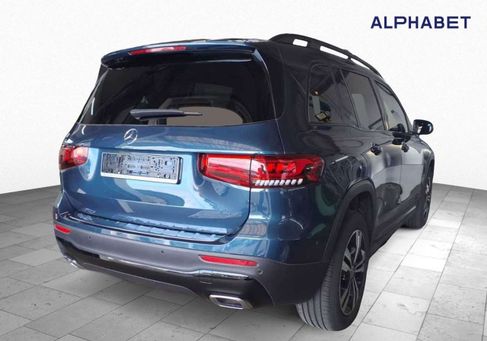 Mercedes-Benz GLB 200, 2022