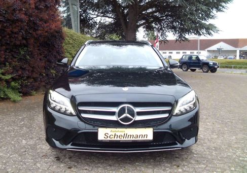 Mercedes-Benz C 180, 2020