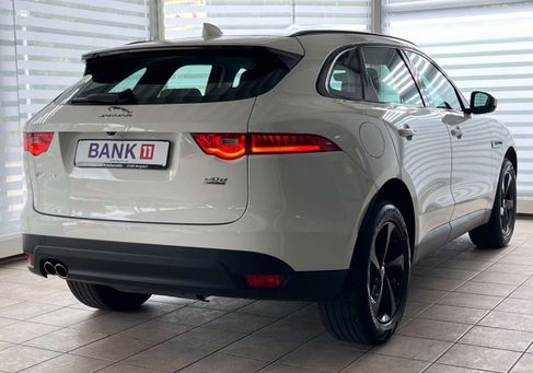 Jaguar F-Pace, 2020