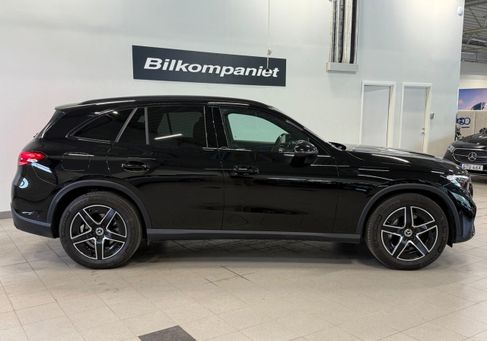 Mercedes-Benz GLC 200, 2023