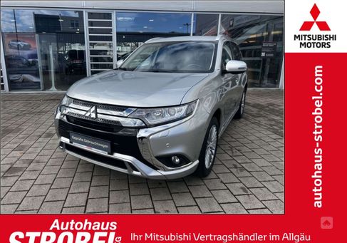 Mitsubishi Outlander, 2020