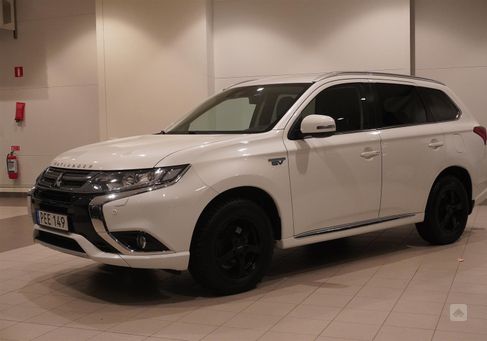 Mitsubishi Outlander, 2017