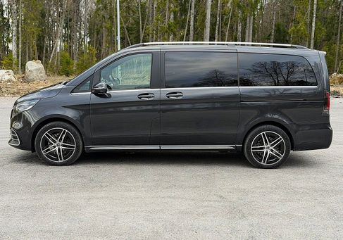 Mercedes-Benz V 300, 2025