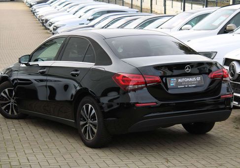 Mercedes-Benz A 200, 2022 2