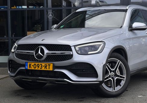 Mercedes-Benz GLC 200, 2021