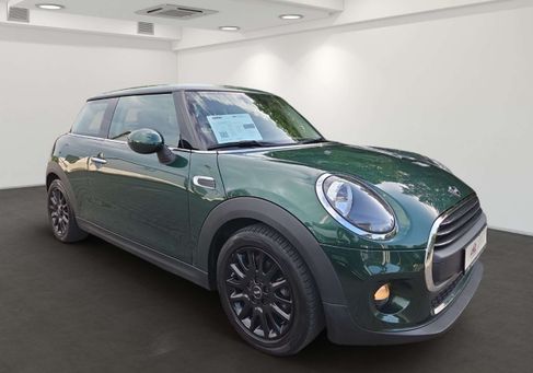 MINI ONE, 2018