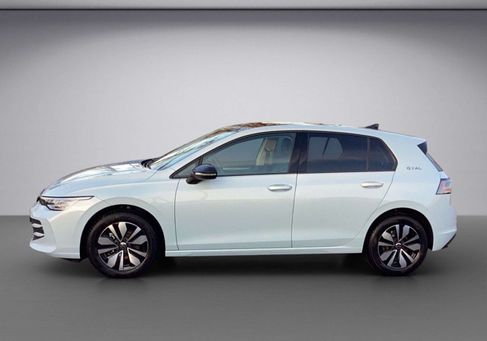 Volkswagen Golf, 2025 2