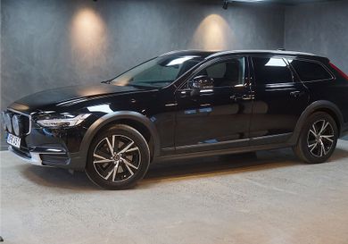 Volvo V90 Cross Country, 2019
