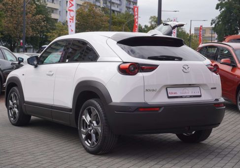 Mazda MX-30, 2023 3