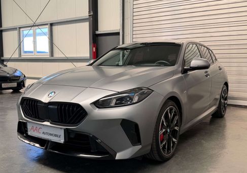BMW 120, 2024