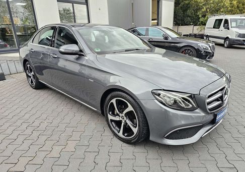 Mercedes-Benz E 200, 2019