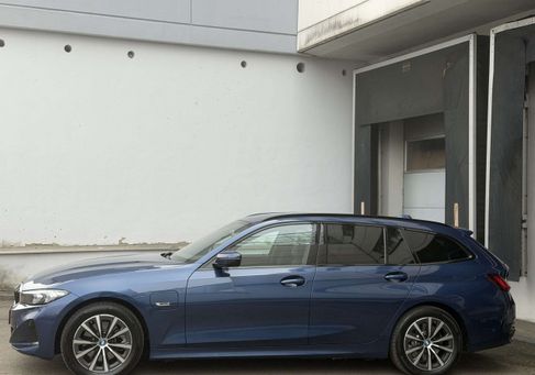 BMW 320, 2022