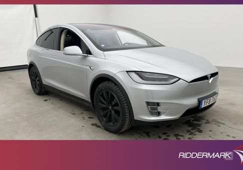 Tesla Model X, 2017