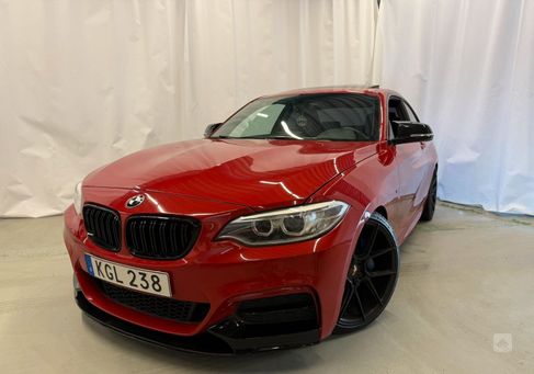BMW M235, 2014