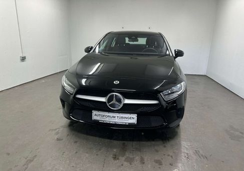 Mercedes-Benz A 200, 2023