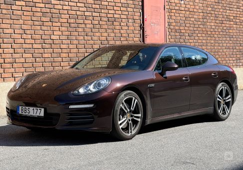 Porsche Panamera, 2014