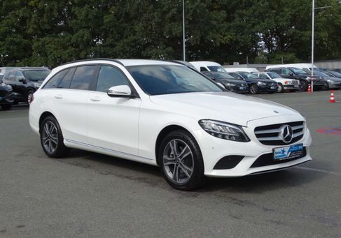 Mercedes-Benz C 200, 2020 2