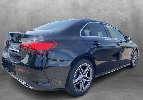 Mercedes-Benz A 180, 2025