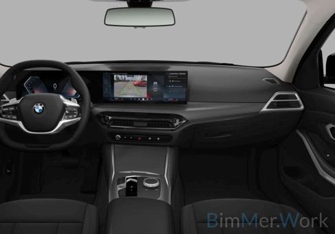 BMW 318, 2025