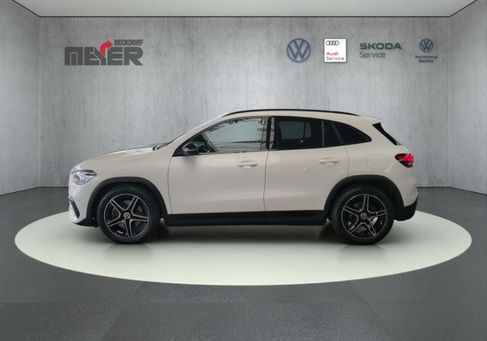 Mercedes-Benz GLA 200, 2020