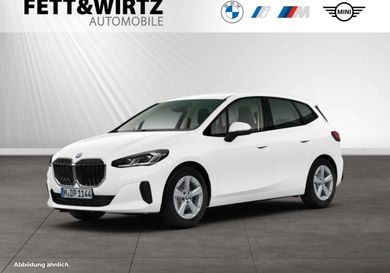 BMW 216, 2024