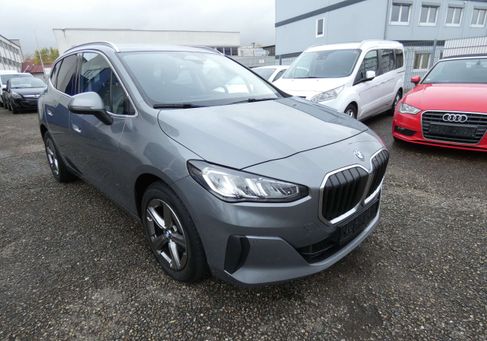 BMW 218, 2022
