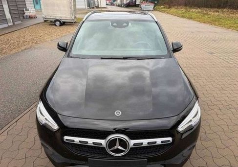 Mercedes-Benz GLA 200, 2023