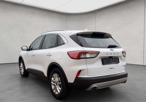 Ford Kuga, 2022