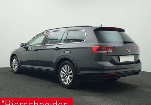 Volkswagen Passat, 2022