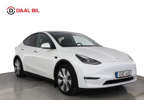 Tesla Model Y, 2023 3