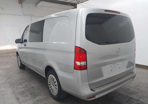 Mercedes-Benz Vito, 2022 3