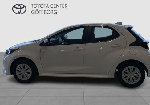 Toyota Yaris, 2024 3