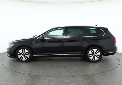 Volkswagen Passat Variant, 2022 2