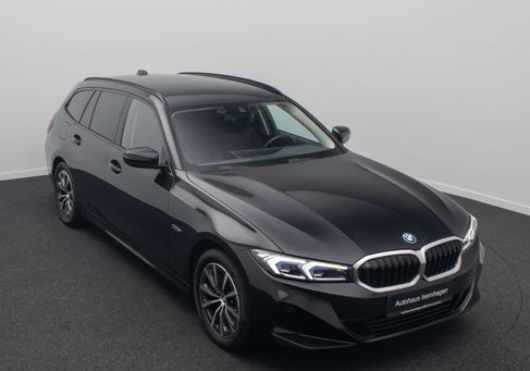BMW 320, 2022