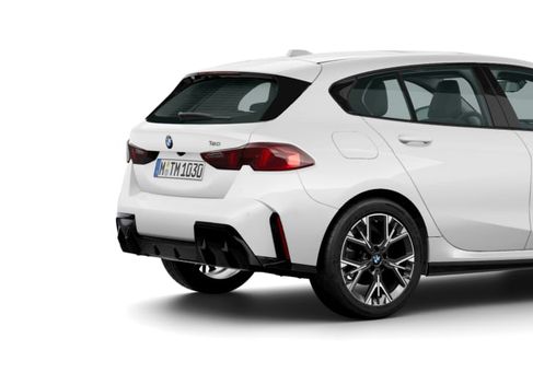BMW 120, 2026 2