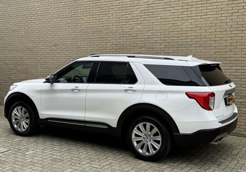 Ford Explorer, 2021
