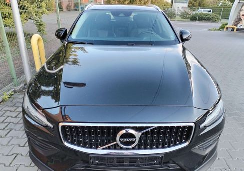 Volvo V60 Cross Country, 2019