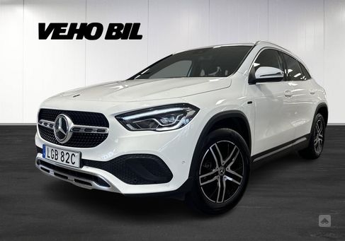 Mercedes-Benz GLA 250, 2021