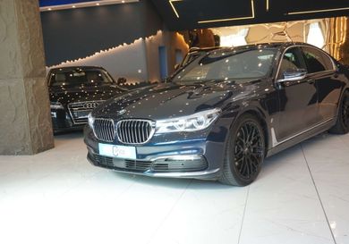 BMW 740, 2017