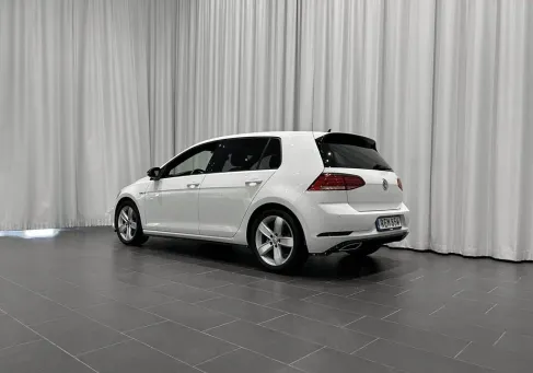Volkswagen Golf, 2020 3
